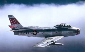 F-86F Sabre si notano le fences sull'ala (Foto: USAF)