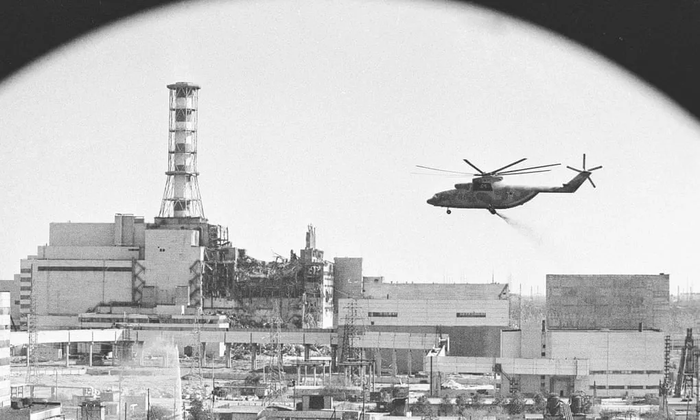 Mi-26S durante le operazioni a Chernobyl.