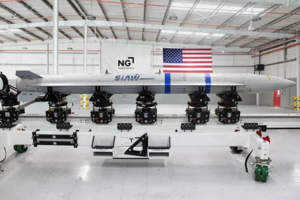 Mockup di un missile SiAW. © Northrop Grumman Mockup di un missile SiAW. © Northrop Grumman
