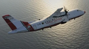 ATR-42MP durante una missione di pattugliamento. (Foto: Guardia Costiera)