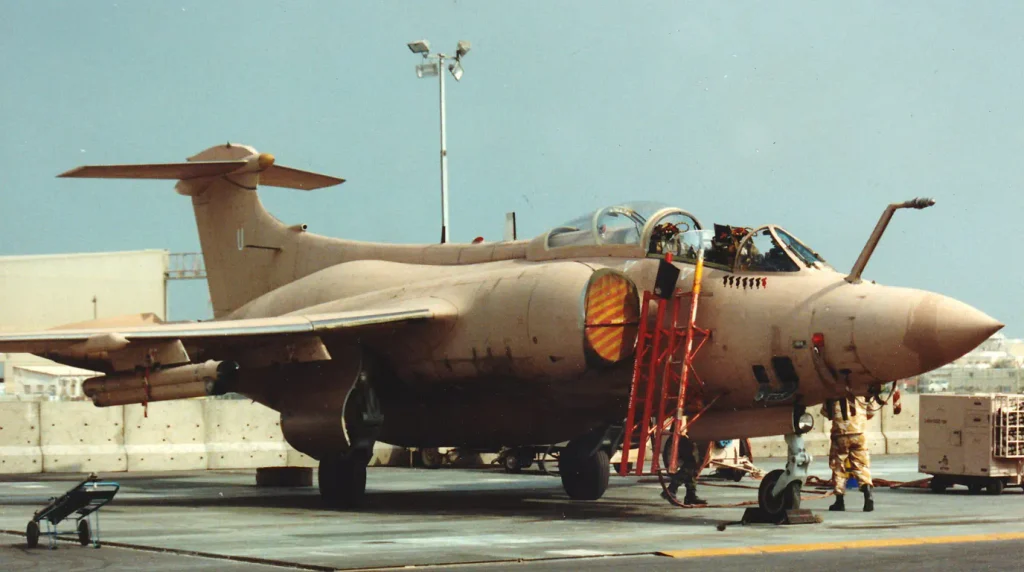 Blackburn Buccaneer, si nota il Pave Spike sotto l'ala. Foto: Dazlyn Photography.