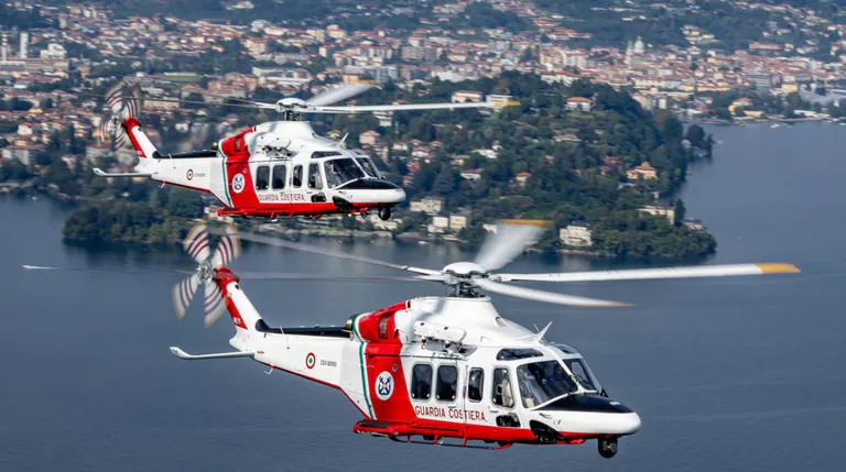 Una coppia di AW-139 Nemo. (Foto: Guardia Costiera)