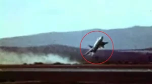 F-100 Super Sabre incidente Sabre Dance 10 gennaio 1956 pitch-up aerodinamico
